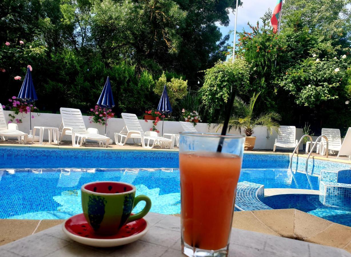 Hotel Feniks Lozenets Buitenkant foto