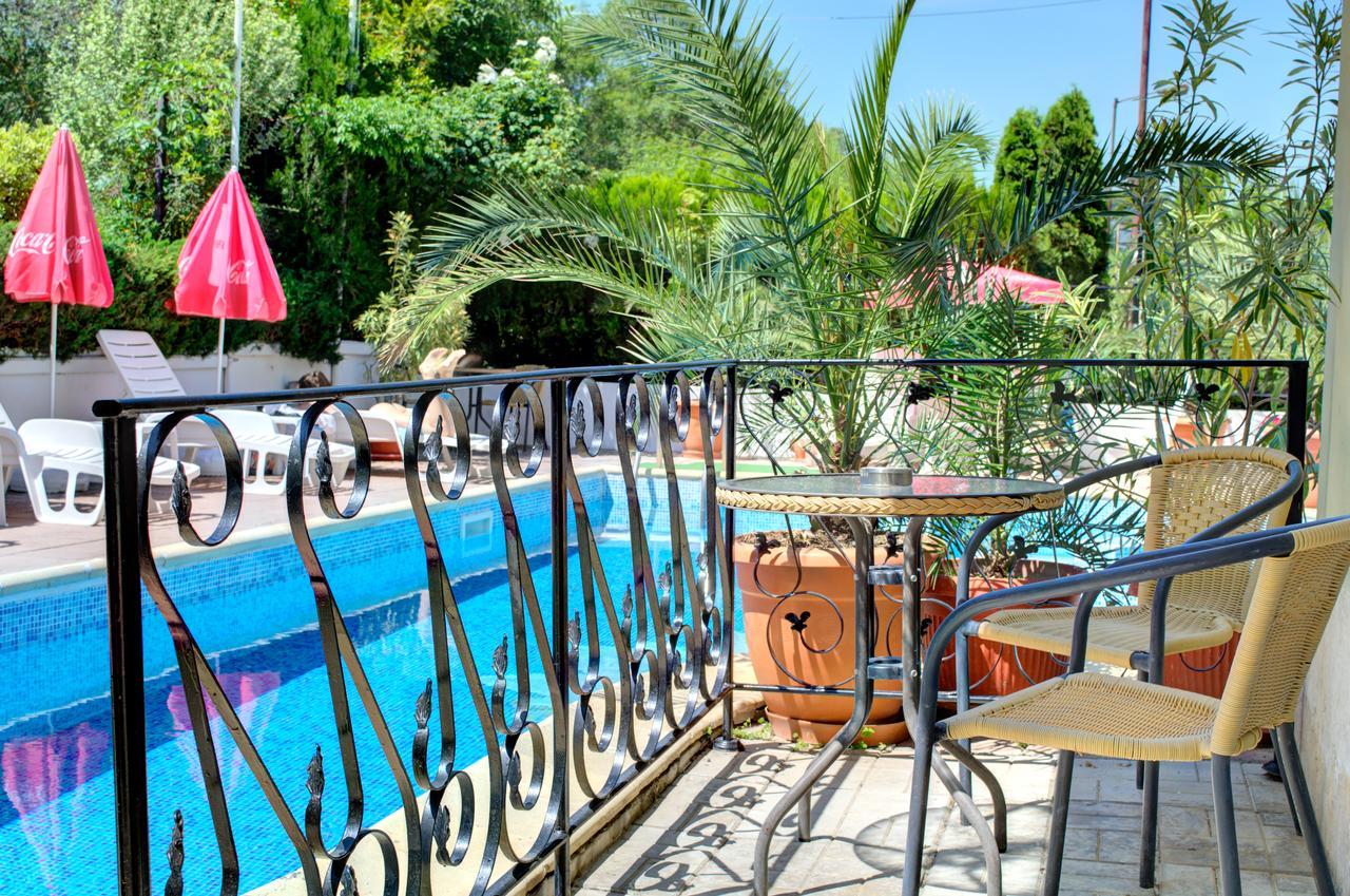 Hotel Feniks Lozenets Buitenkant foto