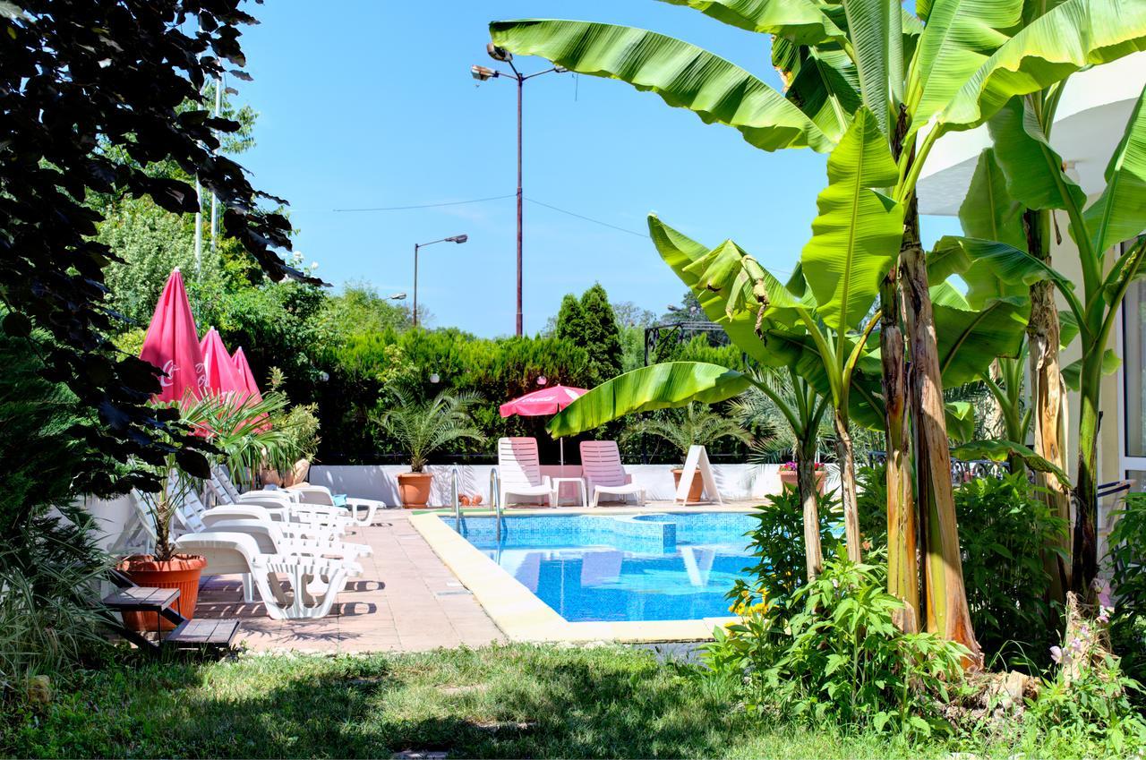 Hotel Feniks Lozenets Buitenkant foto